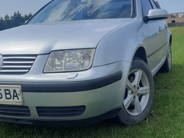 Авто Volkswagen Bora 2004 № 8128425