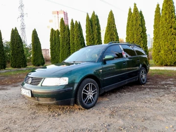 Авто Volkswagen Passat Variant 1999 № 8128510