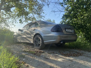 Авто Mercedes E Серия 2004 № 8128772