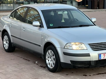 Авто Volkswagen Passat Sedan 2001 № 8128774