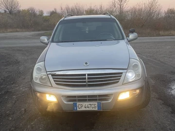 Авто SsangYong Rexton 2004 № 8128789