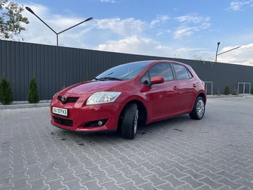 Авто Toyota Auris 2007 № 8128808