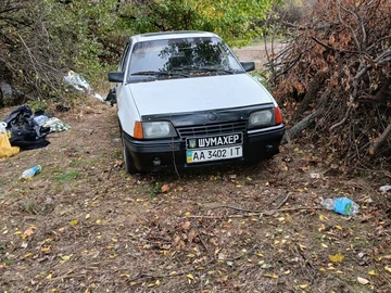 Авто Opel Kadett 1986 № 8128899