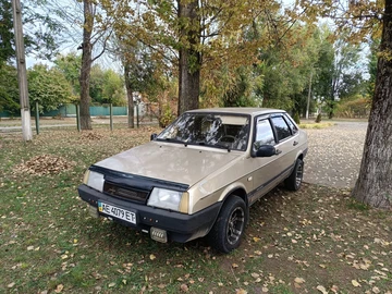 Авто ВАЗ 21099 2000 № 8128900