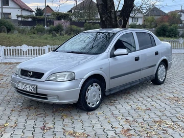 Авто Opel Astra 2002 № 8128917