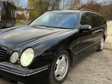 Авто Mercedes E Серия 2001 № 8129089