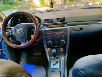 Авто Mazda 3 2005 № 8129256