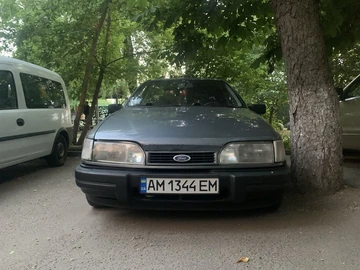 Авто Ford Sierra 1992 № 8129531