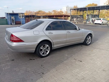 Авто Mercedes 220 2000 № 8129557