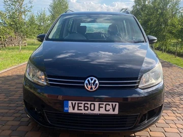 Авто Volkswagen Touran 2010 № 8129595