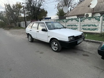 Авто ВАЗ 2109 1996 № 8129606