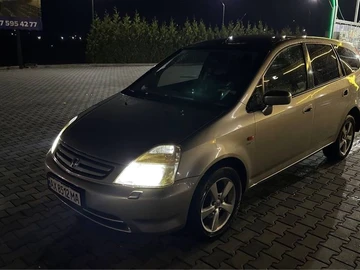 Авто Honda Stream 2001 № 8129608