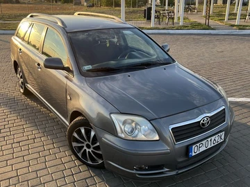 Авто Toyota Avensis 2003 № 8129807