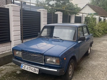 Авто ВАЗ 2107 2001 № 8129871