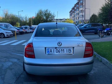 Авто Skoda Superb 2005 № 8129875