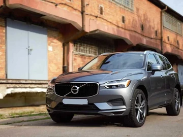 Авто Volvo Xc60 2020 № 8130000