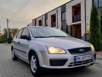 Авто Ford Focus 2005 № 8130004