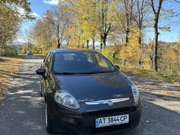 Авто Fiat Punto 2010 № 8130033