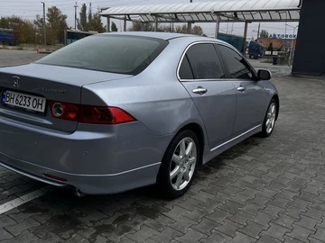 Авто Honda Accord 2004 № 8130068