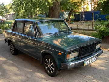 Авто ВАЗ 2107 2003 № 8130176