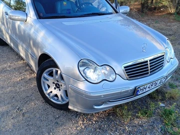 Авто Mercedes 200 2000 № 8130304