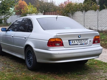 Авто BMW 5 Серия 2001 № 8130320