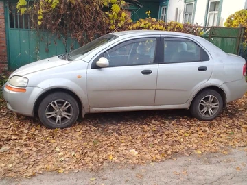 Авто Chevrolet Aveo 2004 № 8130392