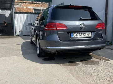 Авто Volkswagen Passat Variant 2011 № 8130441