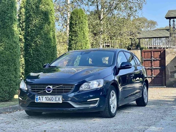 Авто Volvo V60 2013 № 8130590