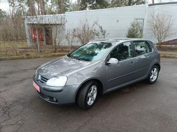 Авто Volkswagen Golf 2005 № 8130614