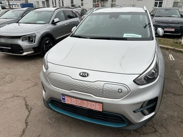 Авто KIA Niro 2021 № 8130773