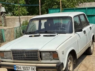 Авто ВАЗ 2107 1995 № 8131087
