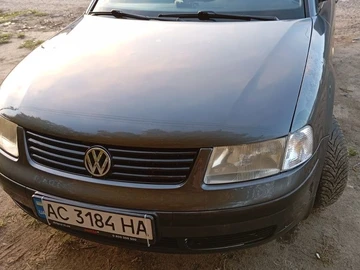 Авто Volkswagen Passat Sedan 1999 № 8131110