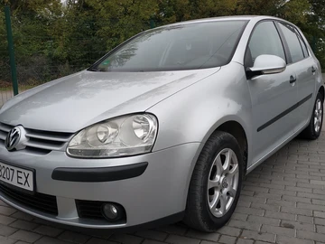 Авто Volkswagen Golf 2005 № 8131115