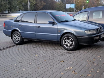 Авто Volkswagen Passat Sedan 1996 № 8131151