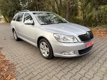 Авто Skoda Octavia 2012 № 8131200