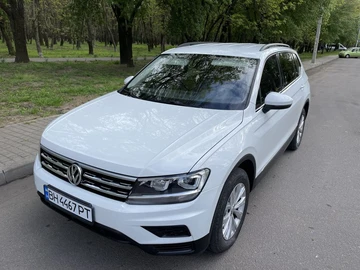 Авто Volkswagen Tiguan 2018 № 8131223