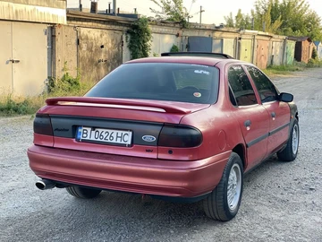 Авто Ford Mondeo 1993 № 8131229
