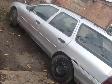 Авто Ford Mondeo 1998 № 8131509