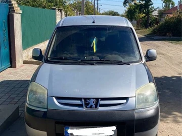 Авто Peugeot Partner 2004 № 8131597