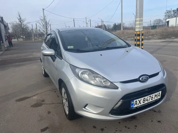 Авто Ford Fiesta 2011 № 8131787
