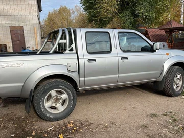 Авто Nissan Navara 2005 № 8131804
