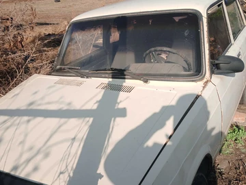 Авто ВАЗ 2105 1982 № 8131935