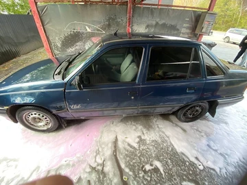 Авто Opel Kadett 1991 № 8131951