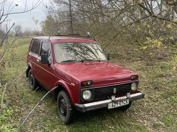 Авто ВАЗ 2121 1990 № 8131995