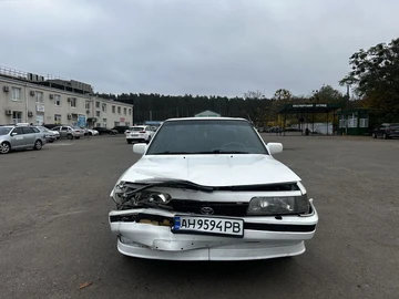Авто Toyota Camry 1987 № 8132001