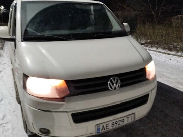 Авто Volkswagen Transporter 2010 № 8132126