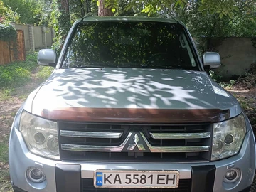 Авто Mitsubishi Pajero 2006 № 8132170