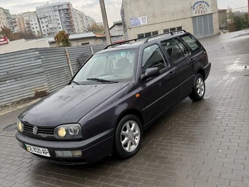Авто Volkswagen Golf 1996 № 8132187