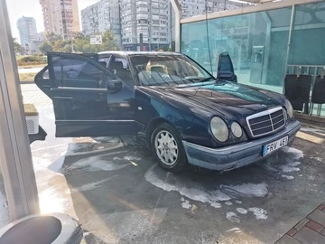 Авто Mercedes E Серия 1999 № 8132347